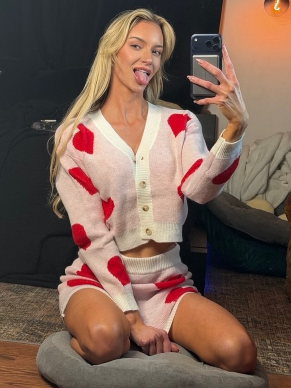 Heart-Print Knit Crop Cardigan & Short Set - White with Red Hearts